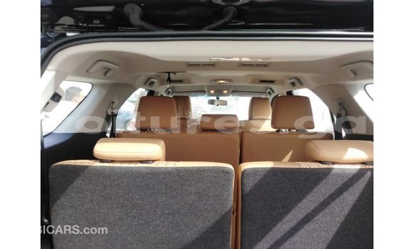 Acheter Import Voiture Toyota Fortuner Noir à Import - Dubai, Estuaire Acheter Import Voiture Toyota Fortuner Noir à Import - Dubai, Estuaire