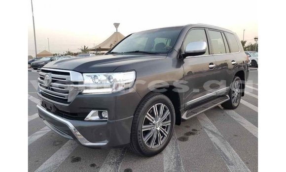 Acheter Import Voiture Toyota Land Cruiser Autre à Import - Dubai, Estuaire Acheter Import Voiture Toyota Land Cruiser Autre à Import - Dubai, Estuaire