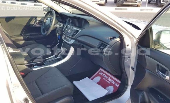 Acheter Import Voiture Honda Accord Autre à Import - Dubai, Estuaire Acheter Import Voiture Honda Accord Autre à Import - Dubai, Estuaire