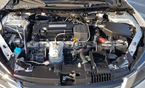 Acheter Import Voiture Honda Accord Autre à Import - Dubai, Estuaire Acheter Import Voiture Honda Accord Autre à Import - Dubai, Estuaire