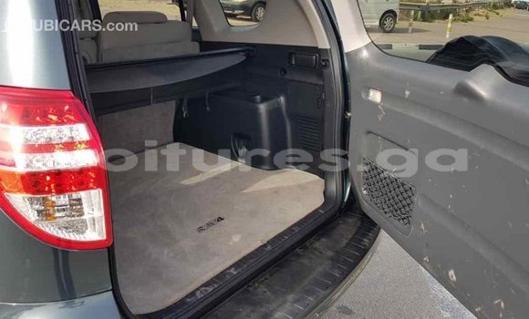 Acheter Import Voiture Toyota RAV4 Vert à Import - Dubai, Estuaire Acheter Import Voiture Toyota RAV4 Vert à Import - Dubai, Estuaire