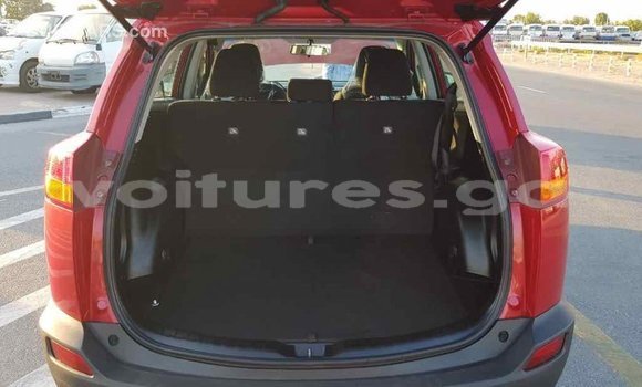 Acheter Import Voiture Toyota RAV4 Rouge à Import - Dubai, Estuaire Acheter Import Voiture Toyota RAV4 Rouge à Import - Dubai, Estuaire