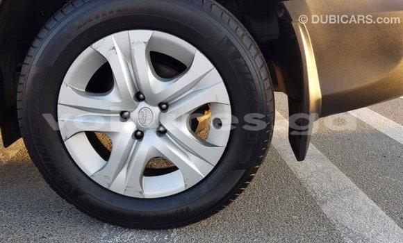 Acheter Import Voiture Toyota RAV4 Rouge à Import - Dubai, Estuaire Acheter Import Voiture Toyota RAV4 Rouge à Import - Dubai, Estuaire