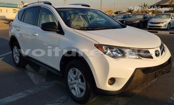 Sayi Imported Toyota RAV4 White Mota in Import - Dubai a estuary Sayi Imported Toyota RAV4 White Mota in Import - Dubai a estuary