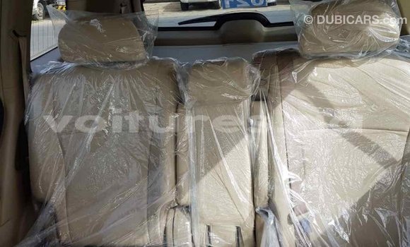 Acheter Import Voiture Toyota Highlander Noir à Import - Dubai, Estuaire Acheter Import Voiture Toyota Highlander Noir à Import - Dubai, Estuaire