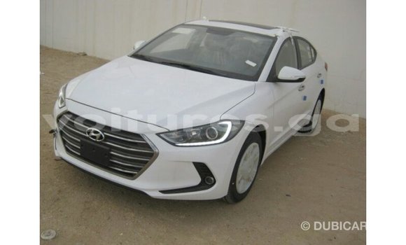 Acheter Import Voiture Hyundai Elantra Blanc à Import - Dubai, Estuaire Acheter Import Voiture Hyundai Elantra Blanc à Import - Dubai, Estuaire