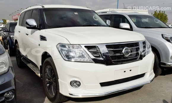 Acheter Import Voiture Nissan Patrol Blanc à Import - Dubai, Estuaire Acheter Import Voiture Nissan Patrol Blanc à Import - Dubai, Estuaire