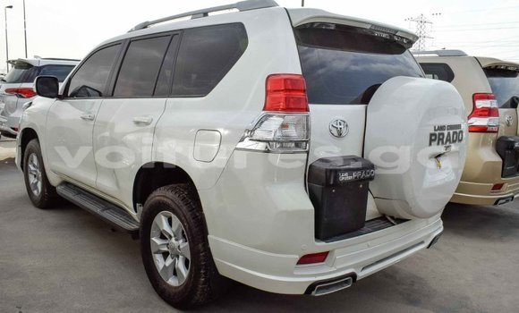 Acheter Import Voiture Toyota Prado Blanc à Import - Dubai, Estuaire Acheter Import Voiture Toyota Prado Blanc à Import - Dubai, Estuaire