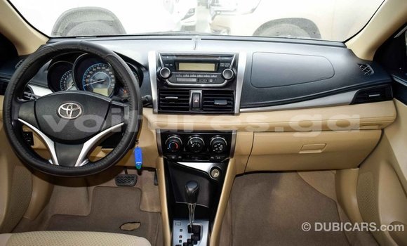 Acheter Import Voiture Toyota Yaris Blanc à Import - Dubai, Estuaire Acheter Import Voiture Toyota Yaris Blanc à Import - Dubai, Estuaire