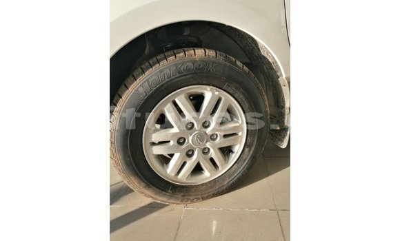 Acheter Import Voiture Hyundai Accent Blanc à Import - Dubai, Estuaire Acheter Import Voiture Hyundai Accent Blanc à Import - Dubai, Estuaire