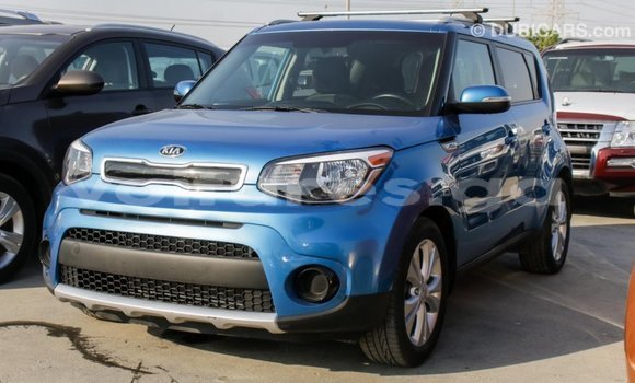 Acheter Import Voiture Kia Soul Bleu à Import - Dubai, Estuaire Acheter Import Voiture Kia Soul Bleu à Import - Dubai, Estuaire