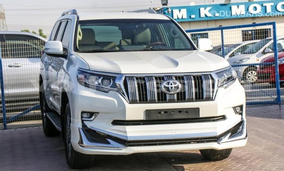 Acheter Import Voiture Toyota Prado Blanc à Import - Dubai, Estuaire Acheter Import Voiture Toyota Prado Blanc à Import - Dubai, Estuaire