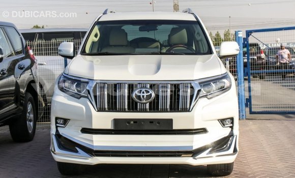 Acheter Import Voiture Toyota Prado Blanc à Import - Dubai, Estuaire Acheter Import Voiture Toyota Prado Blanc à Import - Dubai, Estuaire