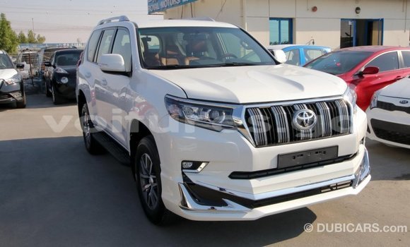Acheter Import Voiture Toyota Prado Blanc à Import - Dubai, Estuaire Acheter Import Voiture Toyota Prado Blanc à Import - Dubai, Estuaire