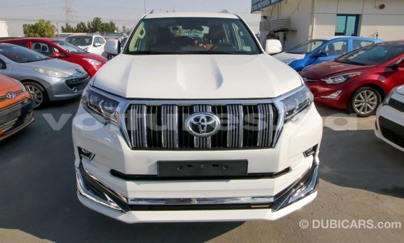 Acheter Import Voiture Toyota Prado Blanc à Import - Dubai, Estuaire Acheter Import Voiture Toyota Prado Blanc à Import - Dubai, Estuaire