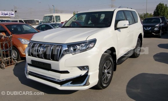 Acheter Import Voiture Toyota Prado Blanc à Import - Dubai, Estuaire Acheter Import Voiture Toyota Prado Blanc à Import - Dubai, Estuaire