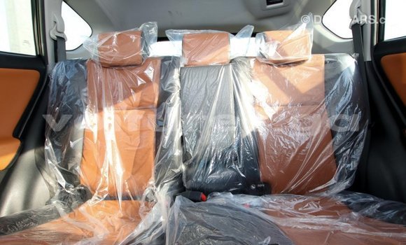 Acheter Import Voiture Toyota RAV4 Noir à Import - Dubai, Estuaire Acheter Import Voiture Toyota RAV4 Noir à Import - Dubai, Estuaire