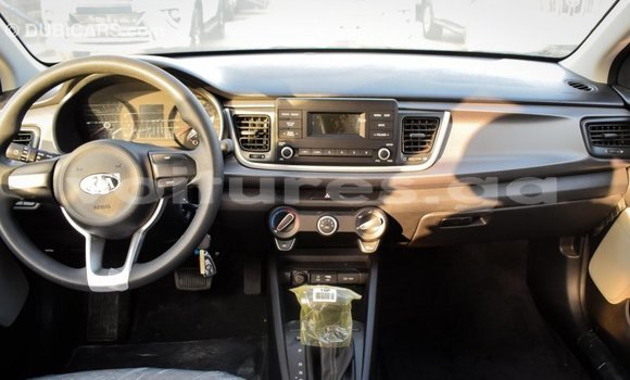 Acheter Import Voiture Kia Rio Noir à Import - Dubai, Estuaire Acheter Import Voiture Kia Rio Noir à Import - Dubai, Estuaire