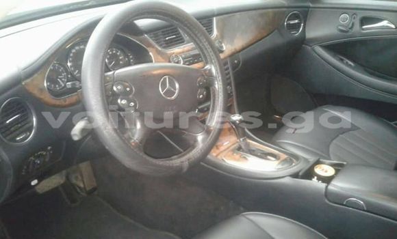 Acheter Occasion Voiture Mercedes-Benz CLS-klasse Gris à Libreville, Estuaire Acheter Occasion Voiture Mercedes-Benz CLS-klasse Gris à Libreville, Estuaire