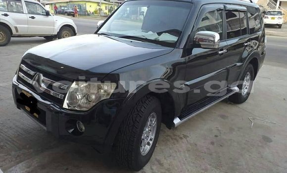 Acheter Occasion Voiture Mitsubishi Pajero Noir à Libreville, Estuaire Acheter Occasion Voiture Mitsubishi Pajero Noir à Libreville, Estuaire