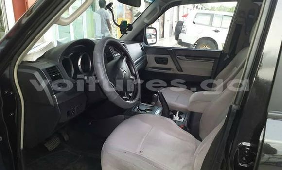 Acheter Occasion Voiture Mitsubishi Pajero Noir à Libreville, Estuaire Acheter Occasion Voiture Mitsubishi Pajero Noir à Libreville, Estuaire