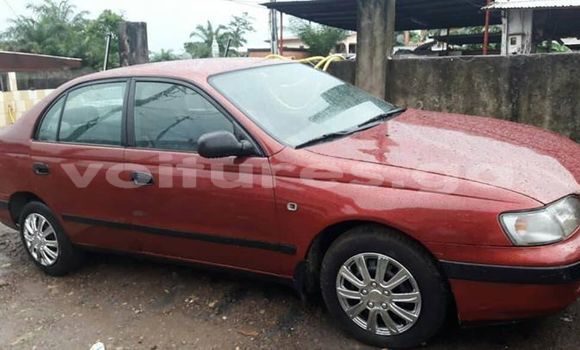 Acheter Occasion Voiture Toyota Carina E Rouge à Libreville, Estuaire Acheter Occasion Voiture Toyota Carina E Rouge à Libreville, Estuaire