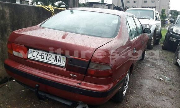 Acheter Occasion Voiture Toyota Carina E Rouge à Libreville, Estuaire Acheter Occasion Voiture Toyota Carina E Rouge à Libreville, Estuaire