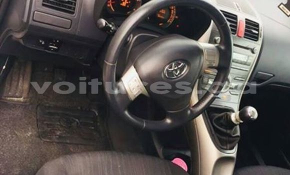 Acheter Occasion Voiture Toyota Yaris Blanc à Libreville, Estuaire Acheter Occasion Voiture Toyota Yaris Blanc à Libreville, Estuaire