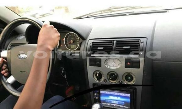 Acheter Occasion Voiture Ford Focus (North America) Bleu à Libreville, Estuaire Acheter Occasion Voiture Ford Focus (North America) Bleu à Libreville, Estuaire