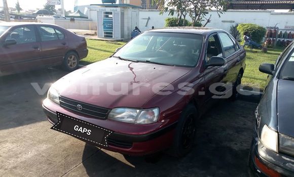 Acheter Occasion Voiture Toyota Carina Rouge à Libreville, Estuaire Acheter Occasion Voiture Toyota Carina Rouge à Libreville, Estuaire
