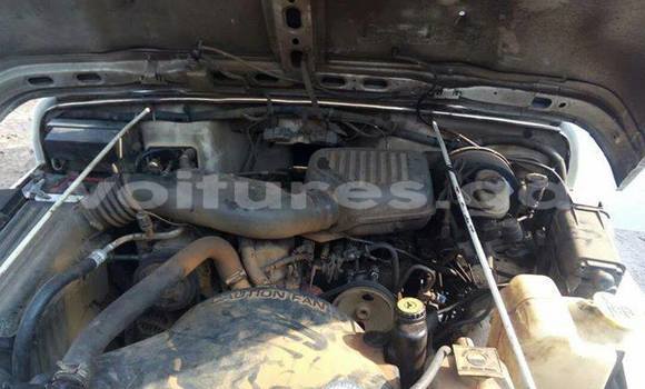 Acheter Occasion Voiture Jeep Liberty Blanc à Libreville, Estuaire Acheter Occasion Voiture Jeep Liberty Blanc à Libreville, Estuaire