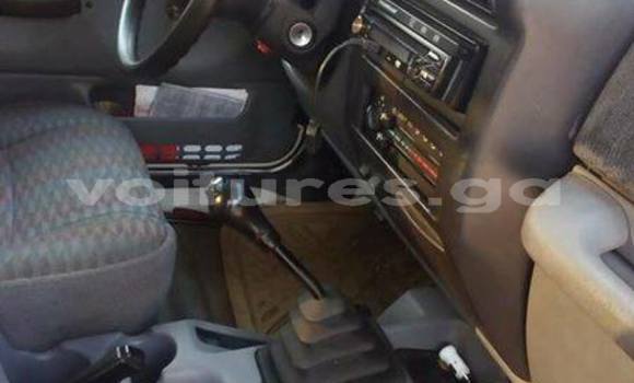 Acheter Occasion Voiture Jeep Liberty Blanc à Libreville, Estuaire Acheter Occasion Voiture Jeep Liberty Blanc à Libreville, Estuaire