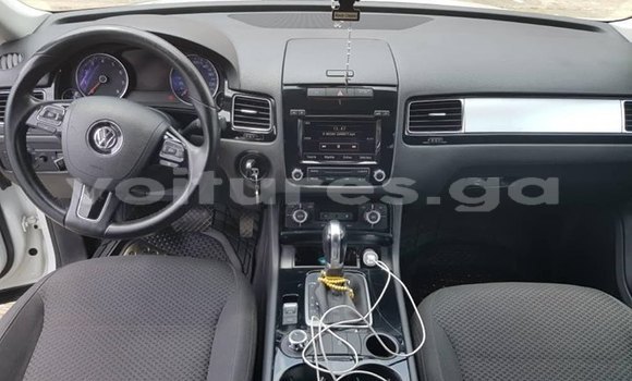 Acheter Occasion Voiture Volkswagen Touareg Blanc à Libreville, Estuaire Acheter Occasion Voiture Volkswagen Touareg Blanc à Libreville, Estuaire