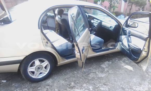 Acheter Occasion Voiture Toyota Carina E Beige à Libreville, Estuaire Acheter Occasion Voiture Toyota Carina E Beige à Libreville, Estuaire