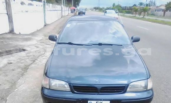Acheter Occasion Voiture Toyota Carina E Bleu à Libreville, Estuaire Acheter Occasion Voiture Toyota Carina E Bleu à Libreville, Estuaire
