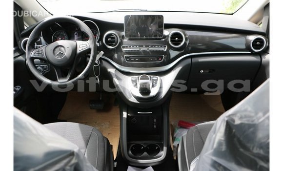 Acheter Import Voiture Mercedes-Benz 250 Noir à Import - Dubai, Estuaire Acheter Import Voiture Mercedes-Benz 250 Noir à Import - Dubai, Estuaire