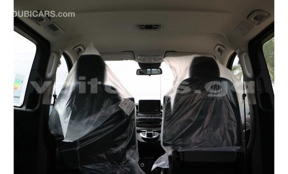 Acheter Import Voiture Mercedes-Benz 250 Noir à Import - Dubai, Estuaire Acheter Import Voiture Mercedes-Benz 250 Noir à Import - Dubai, Estuaire