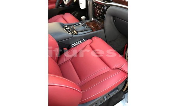 Acheter Import Voiture Lexus LX Autre à Import - Dubai, Estuaire Acheter Import Voiture Lexus LX Autre à Import - Dubai, Estuaire