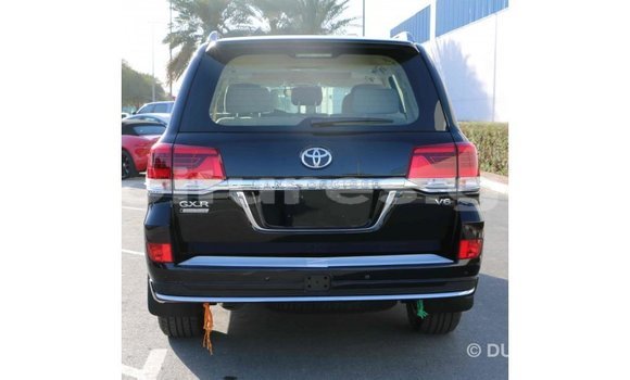 Acheter Import Voiture Toyota Land Cruiser Noir à Import - Dubai, Estuaire Acheter Import Voiture Toyota Land Cruiser Noir à Import - Dubai, Estuaire
