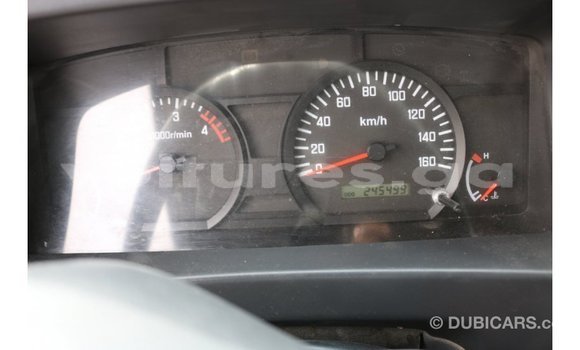 Acheter Import Utilitaire Isuzu FTR 850 Blanc à Import - Dubai, Estuaire