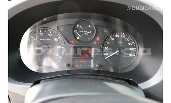 Acheter Import Voiture Peugeot Partner Blanc à Import - Dubai, Estuaire